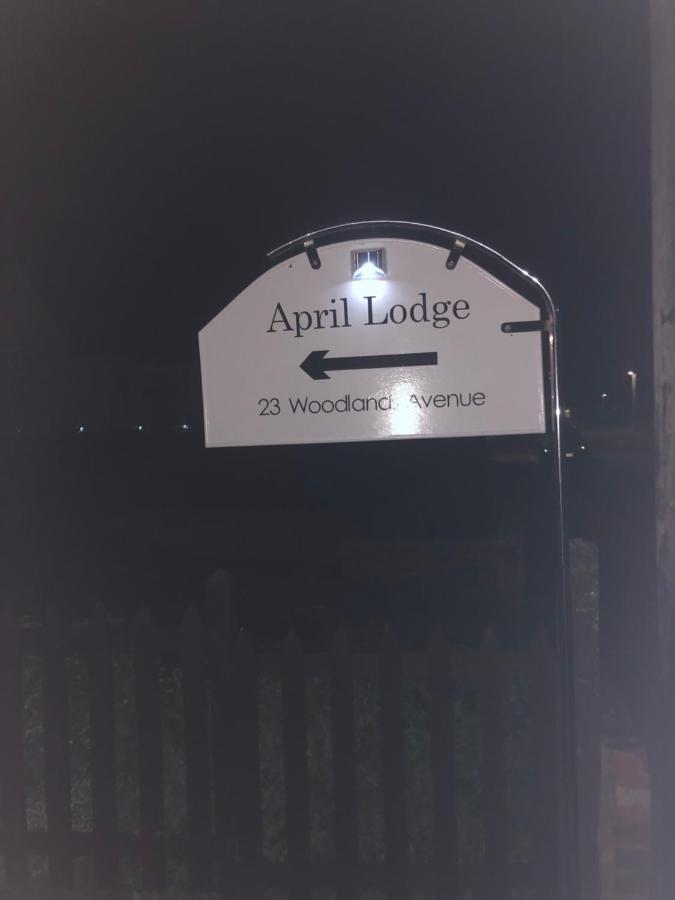 April Lodge Poole Exterior photo